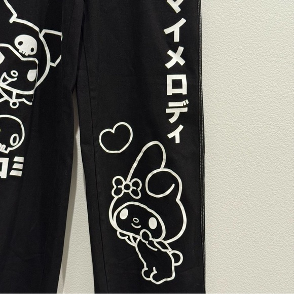 Hot Topic Sanrio My Melody Kuromi Wide Leg Pants Sz 5 Juniors Baggy Y2K Retro - Picture 6 of 12